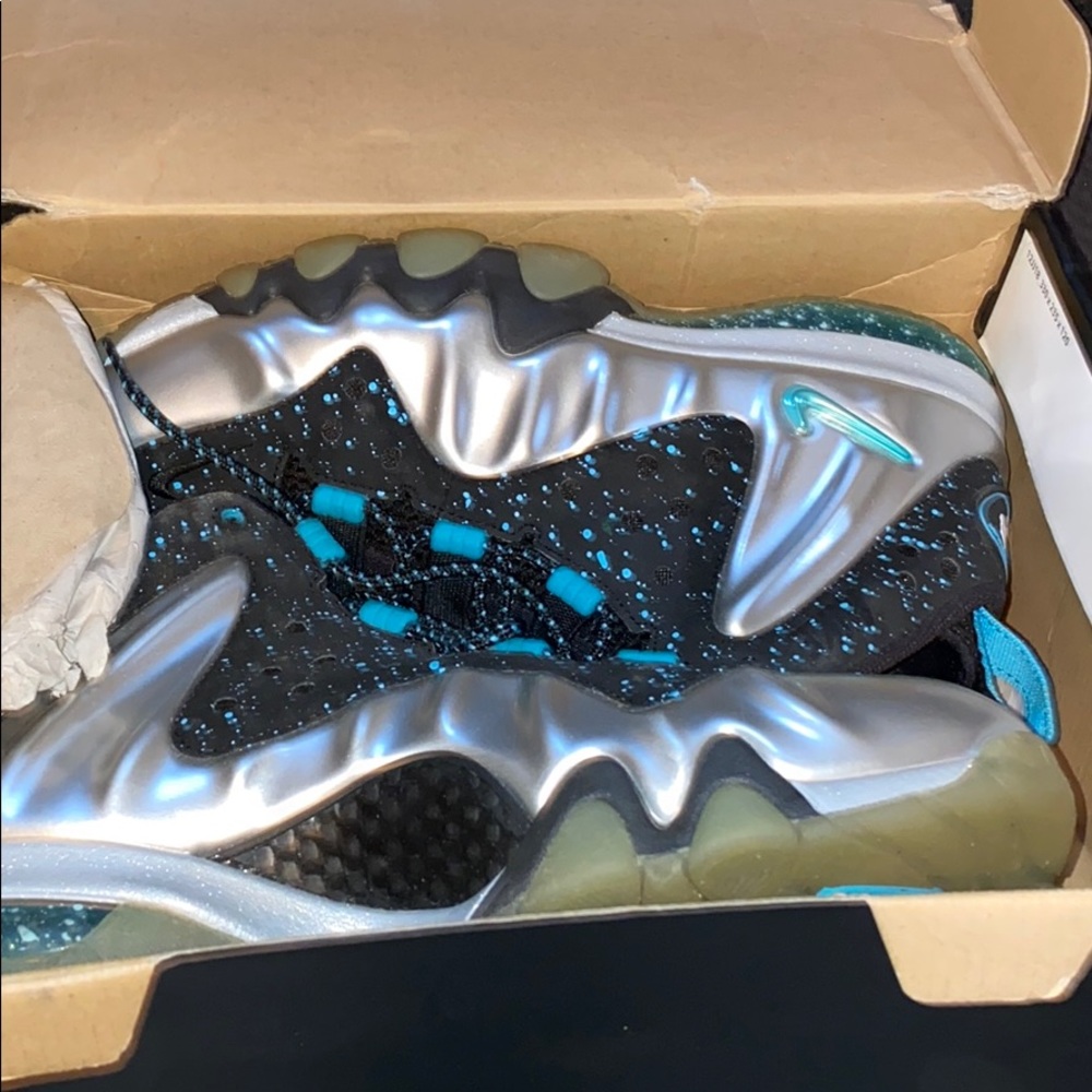 Men Nike size 8.5